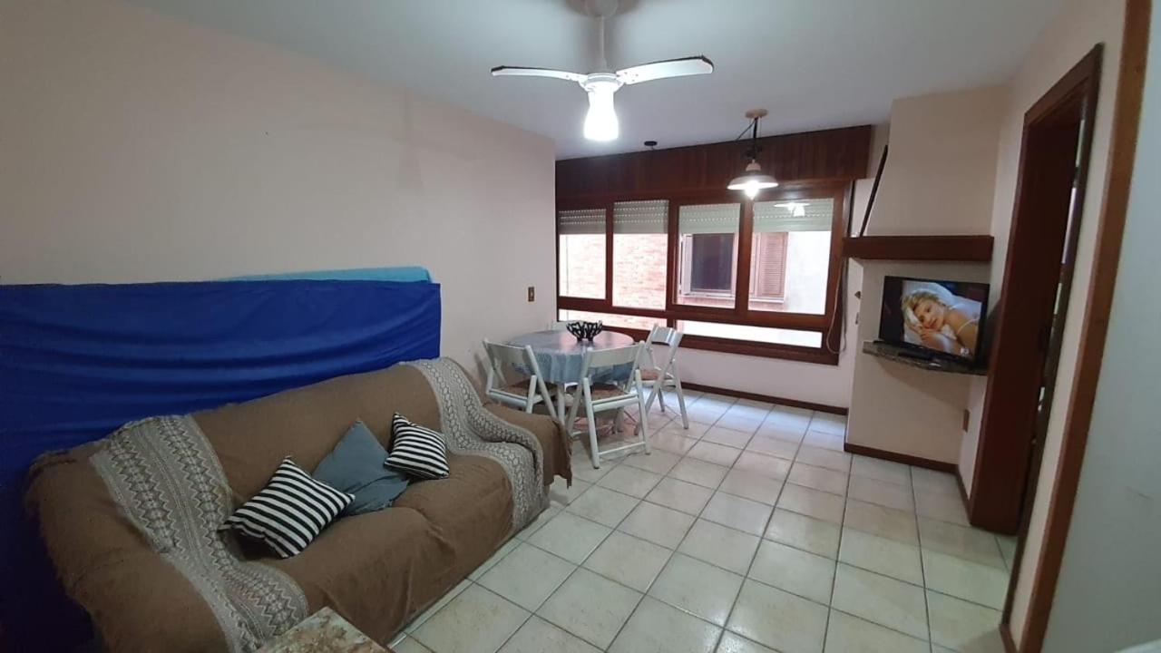 Apartamento na Praça do Farol - 1 dormitório, box disponível somente no verão Capão da Canoa Exterior foto
